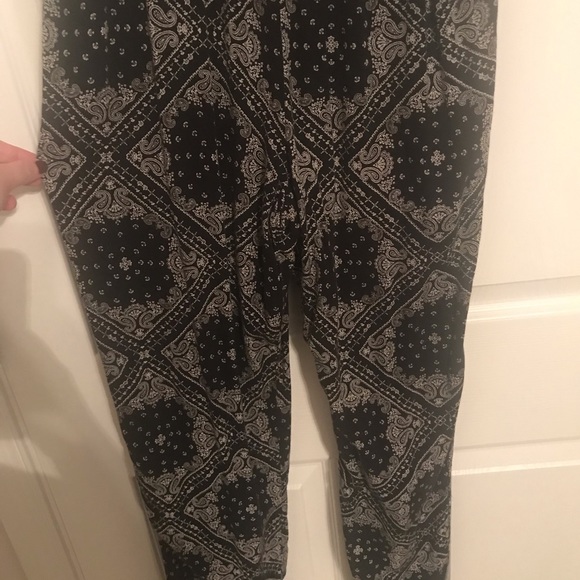 Women’s jumpsuit - Picture 2 of 5